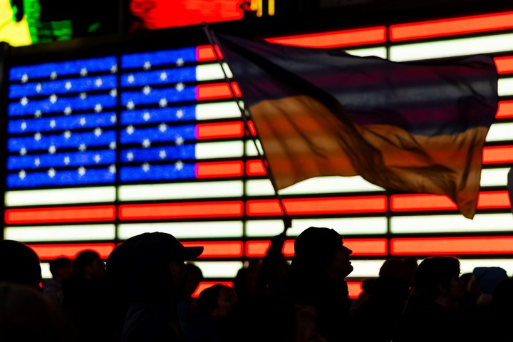 Una marcha el lunes en Nueva York, en apoyo a Ucrania. Foto: EFE  