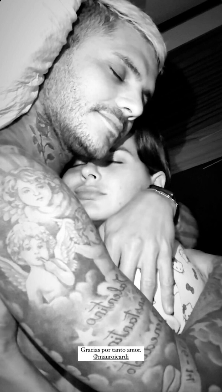 La romántica foto que publicó la China Suárez con Mauro Icardi por el Día de los Enamorados. Foto: Instagram