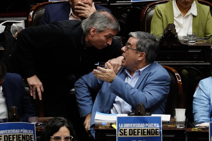 El bloque de Unión por la Patria con diferencias respecto a la eliminación de las PASO. Fotos Emmanuel Fernández.