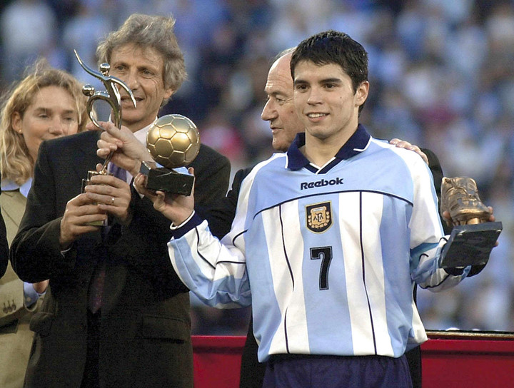 Javier Saviola fue la figura y el goleador de Argentina en el título obtenido en 2001. (AFP)