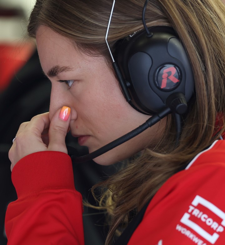 Laura Muelle, la primera ingeniera de carrera de la F1. Foto EFE/EPA/ALI HAIDER