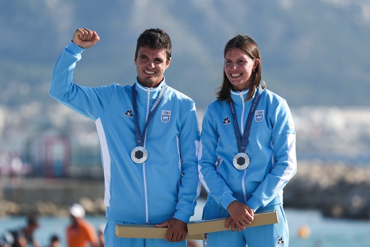 Mateo Majdalani y Eugenia Bosco obtuvieron la medalla de plata en los Juegos Olímpicos de París 2024. Foto Xinhua/Zheng Huansong