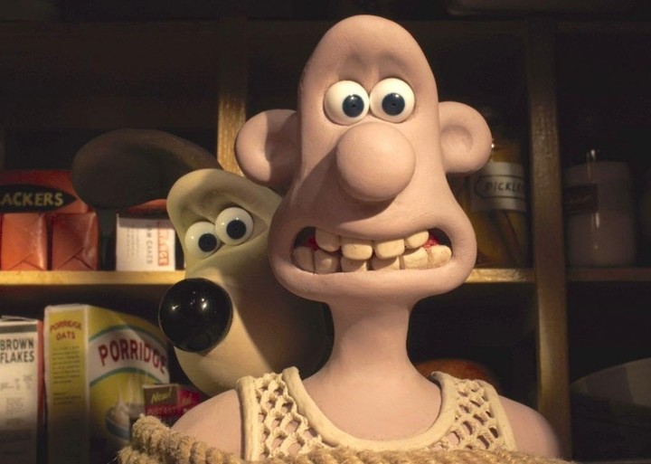 Gromit, el perrito Beagle, y su cuidador, el inventor Wallace. Fotos Netflix