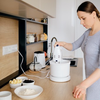 Este electrodoméstico de tu cocina puede causar accidentes si no lo desenchufás: cómo prevenir sorpresas