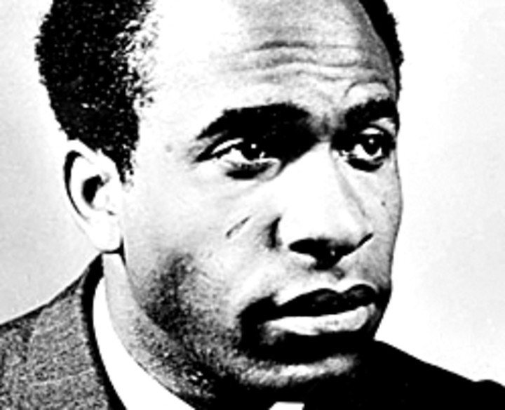 Frantz Fanon. Archivo Carín.