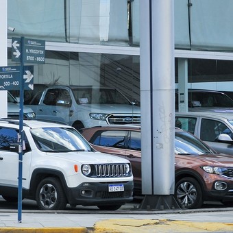 Con precios congelados y algunas rebajas: cuánto cuesta comprar un auto usado en marzo