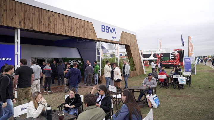 El stand de BBVA fue de los más visitados por el público.