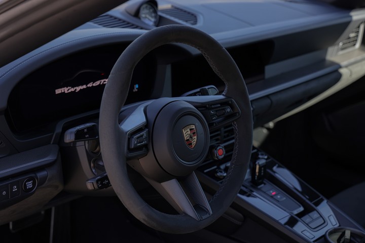 Interior renovado en el Porsche 911.