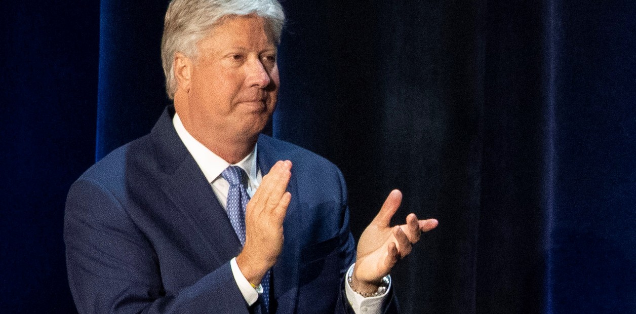 Morris renunció a su iglesia cuando fue acusado por supuesto abuso. Foto: Alex Brandon/AP.