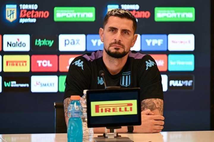 Rodrigo Rey y Gabriel Arias, arqueros y capitanes de Independiente y Racing. Foto: La Liga Profesional de Fútbol