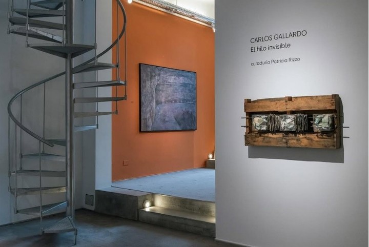 El hilo invisible de Carlos Gallardo, en galería ODA.