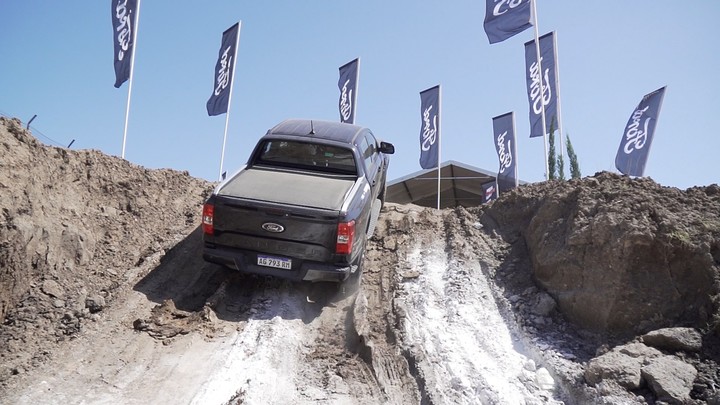 La pista off-road, uno de los puntos fuertes de Ford en Expoagro 2025.