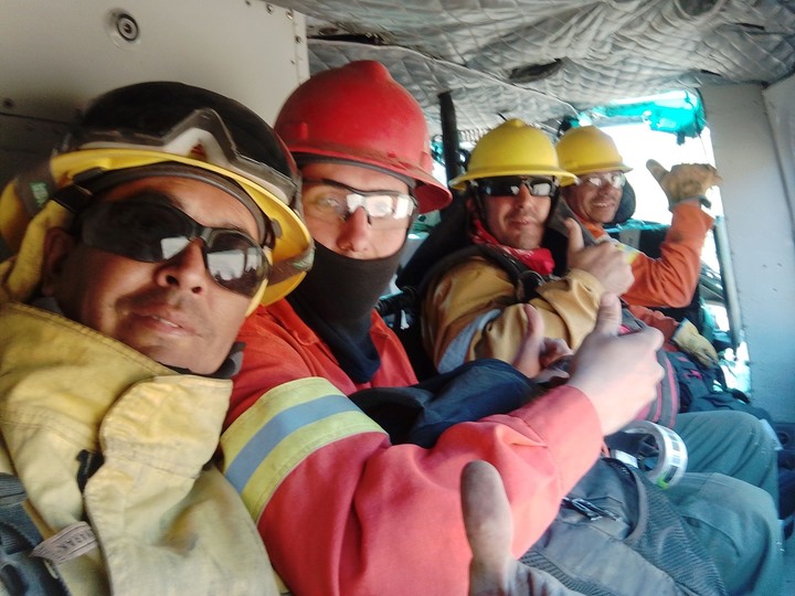 En el Parque Nacional Lanín debieron sobrevolar la zona afectada a bordo de un helicóptero.