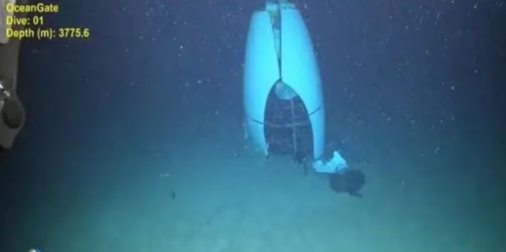 El cono de cola del sumergible Titán desgarrado.
