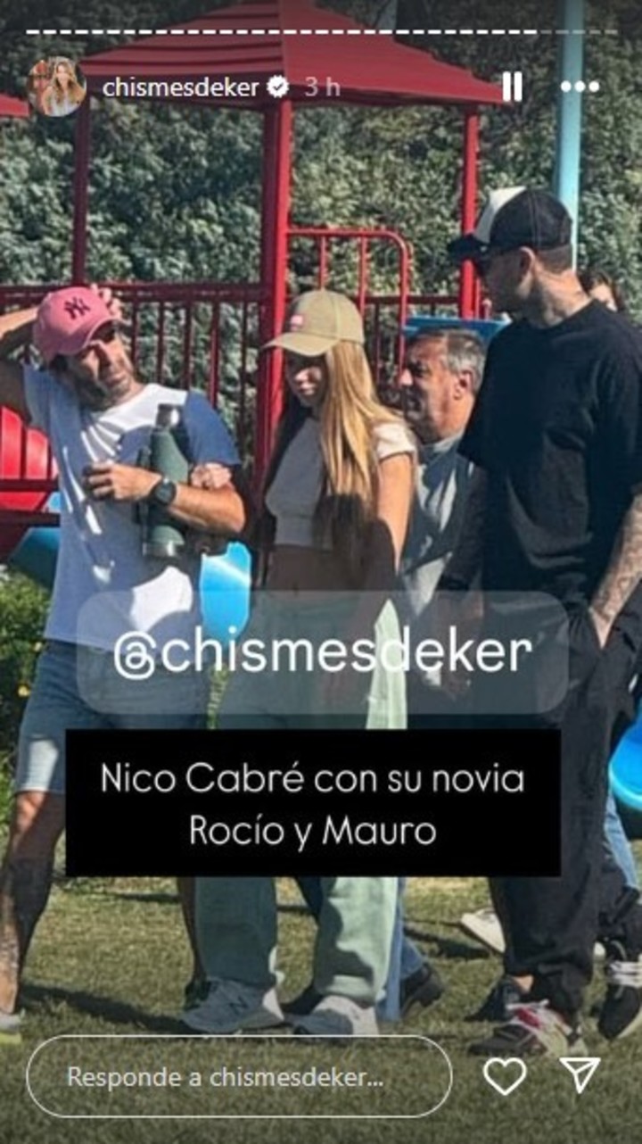 Nicolás Cabré con Rocío Pardo y Mauro Icardi en el partido de hockey que jugó su hija, Rufina.