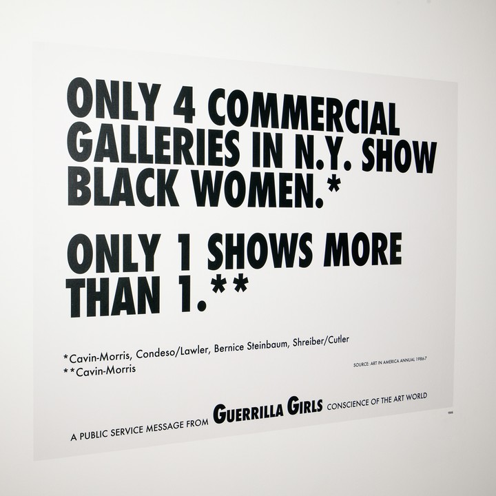 Con 40 años de lucha feminista en el arte, las Guerrilla Girls sacuden Nueva York con "Discrimi-NATION". Foto: gentileza.