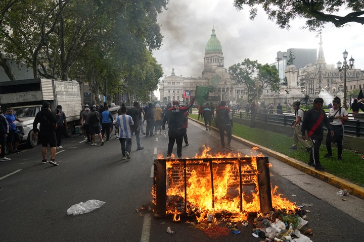 La marcha de jubilados del 12 de marzo. Foto: Emmanuel Fernández. 