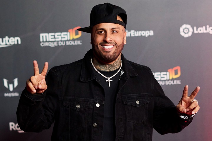 El cantante estadounidense Nicky Jam en 2019, en el estreno del espectáculo del Cirque du Soleil "Messi10" en Barcelona. Foto: EFE/Alejandro García