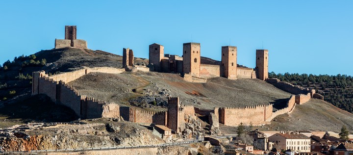 El castillo de Molina de Aragón, el segundo más grande toda España y uno de los diez más grandes de Europa. Foto: Wikipedia.