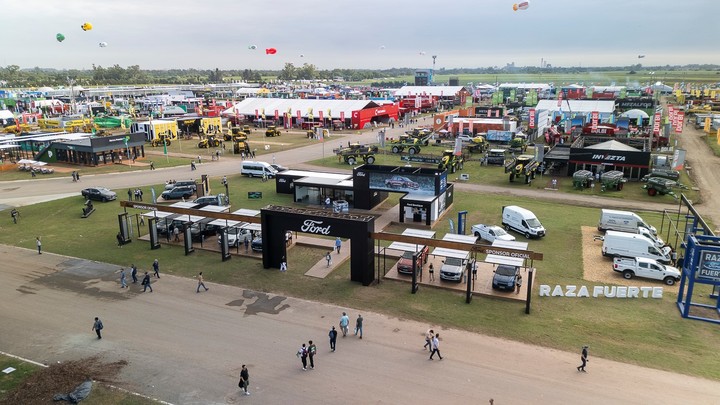 Ford es sponsor oficial de Expoagro por decimonoveno año consecutivo y presentó sus últimas novedades en un espacio único.