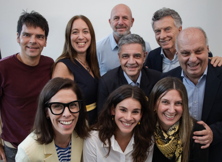 Silvia Lospennato, Hernán Lombardi, Laura Alonso, Darío Nieto, Rocío Figueroa y Waldo Wolff, los candidatos del PRO.
