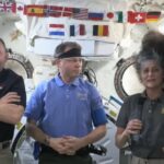 la NASA finalmente inicia su misión para salvar a los astronautas varados en el espacio