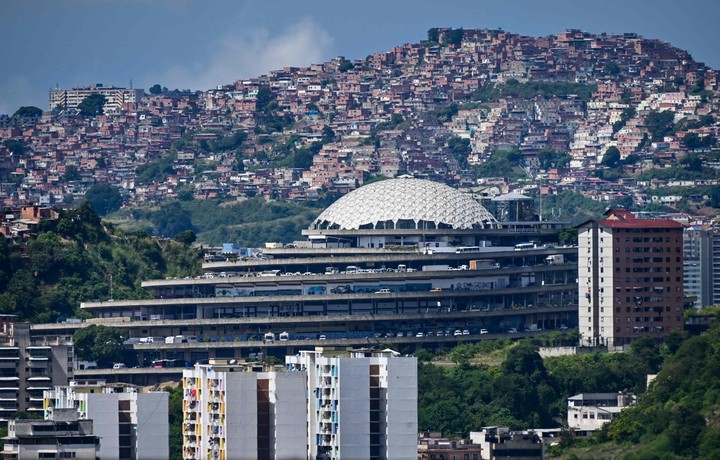 El Helicoide, uno de los mayores centros de reclusión de tortura más grande en Caracas. Foto AFP