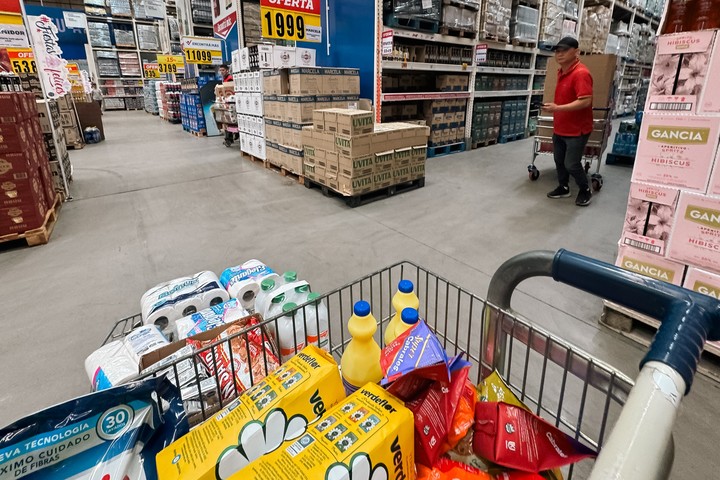 Para los mayoristas, “tampoco hay fundamentos para remarcar”. Foto: EFE/Juan Ignacio Roncoroni