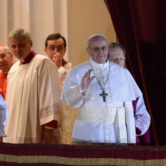 Dieron a conocer cuánto dinero dejó el papa Francisco en su herencia