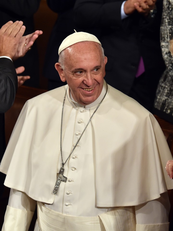 Francisco cautivó al mundo con su estilo humilde y su preocupación por los pobres. Foto: AFP PHOTO/PAUL J. RICHARDS.