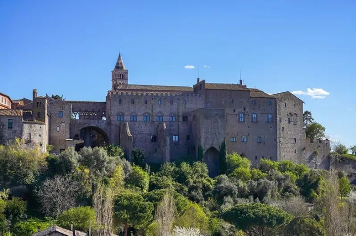 El Palacio Papal de Viterbo, que fue sede papal entre 1257 y 1271 (NikonZ7II (CC)).