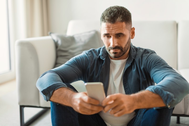 Más de la mitad de los argentinos están en crisis (económica o familiar). Foto Shutterstock.