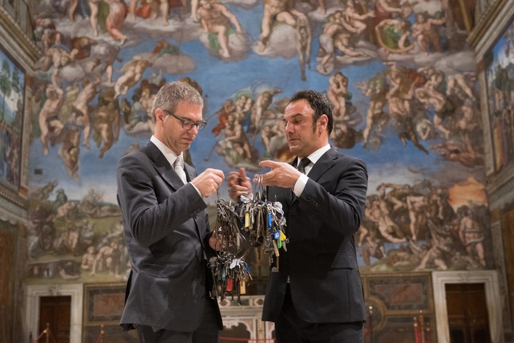Entre las 2.797 llaves se destaca la 401. Tiene más de 500 años de antigüedad, pesa medio kilo y abre el Museo Pío Clementino (Foto: Víctor Sokolowicz).