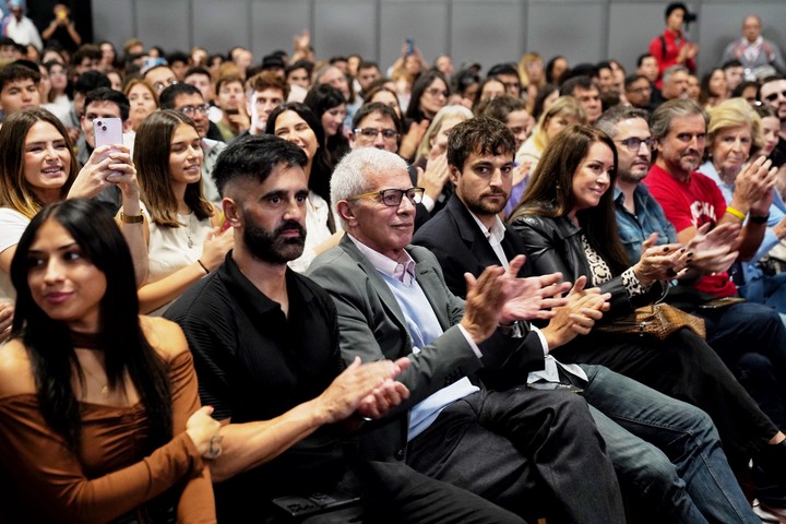 El ministro Mariano Cúneo Libarona en primera fila.
Foto: Martín Bonetto