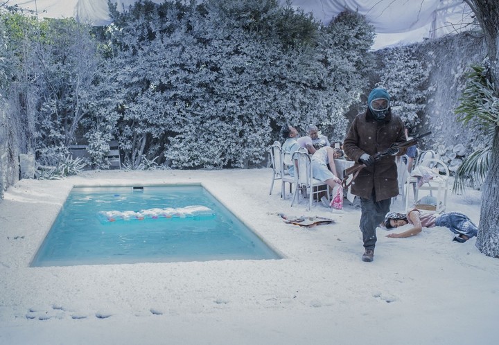 La casa con la pileta que visita Juan Salvo se encuentra en San Fernando. Crédito: Netflix.