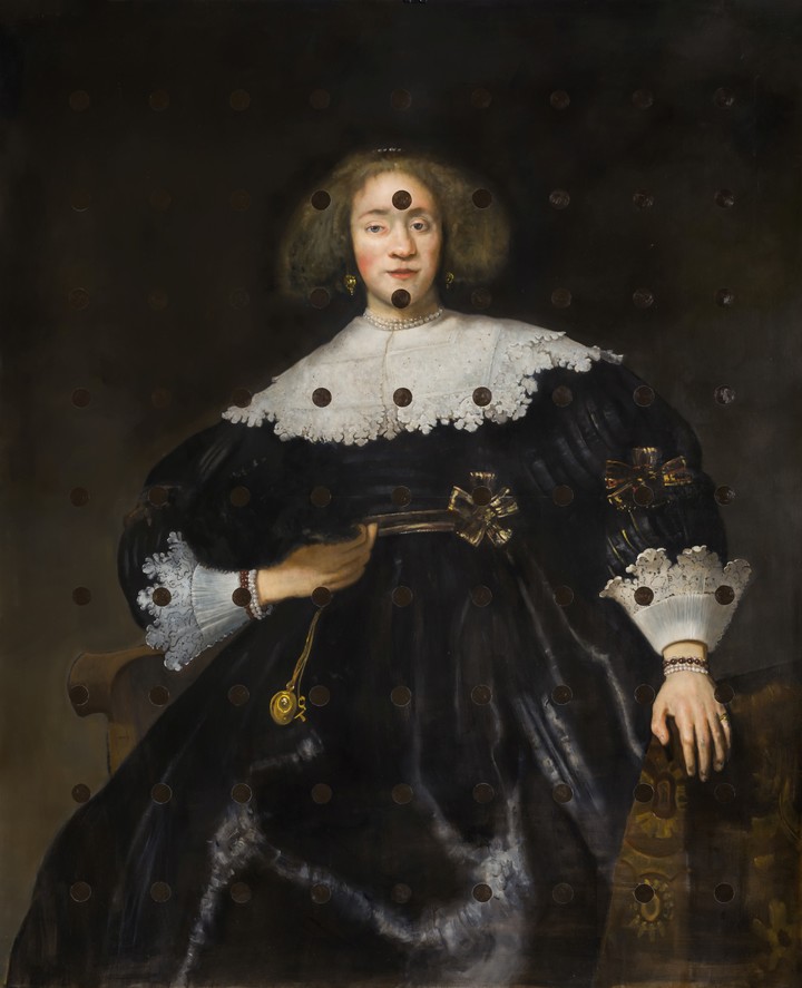 Retrato de una mujer con abanico. Diálogo con Rembrandt (2019), intervenida.  