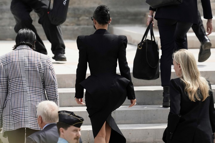 Hace ocho años Kim Kardashian había declarado a las autoridades, pero en Nueva York. (Foto: AP)