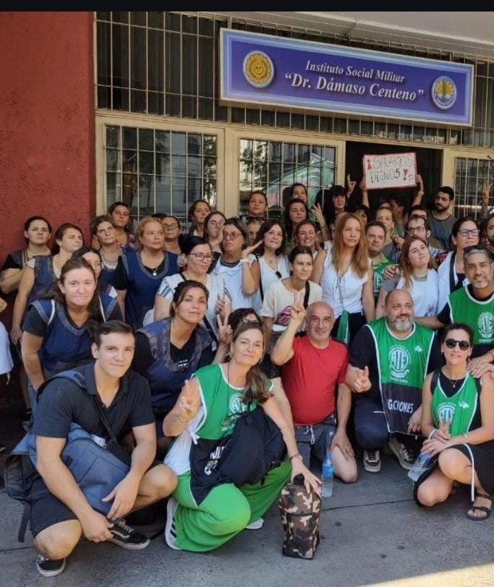 Piden equiparar su sueldo con el salario docente nacional. Foto: Maxi Failla.