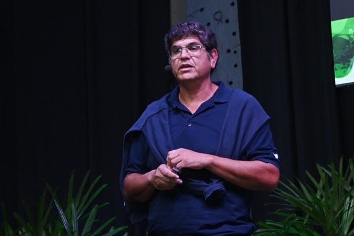 Cristian Alvarez, Ing. Agr. técnico en Inta Anguil.