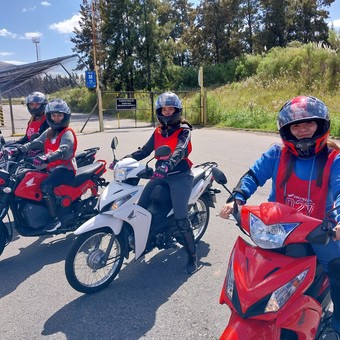 Alas en Movimiento: cómo es el programa que ayuda a que más mujeres se animen a manejar motos