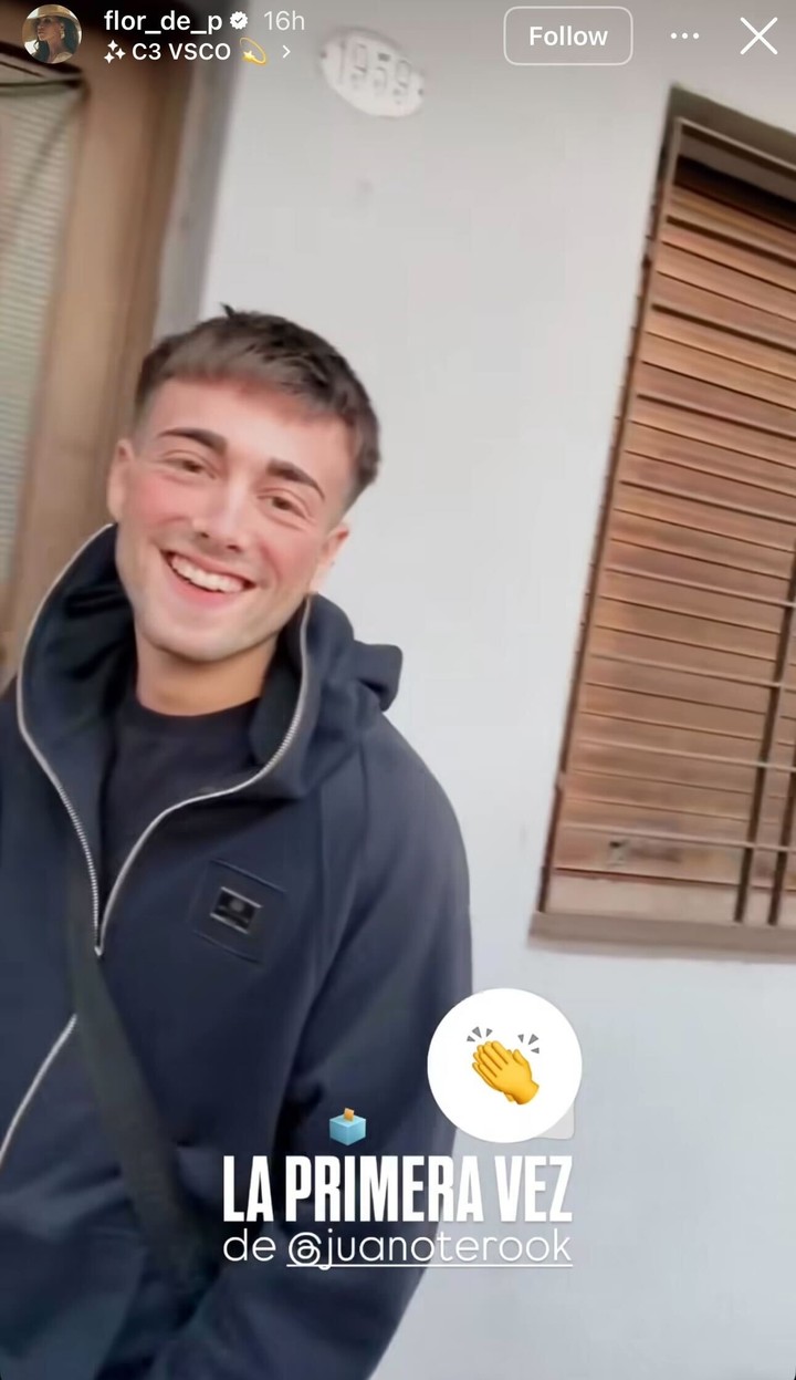 Mateo, el novio de Juan, también lo acompañó a votar. Foto: Instagram