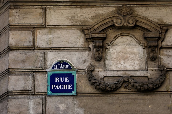 La calle Pache se convirtió en escenario de un episodio violento a las 3 de la tarde del lunes. Foto: REUTERS