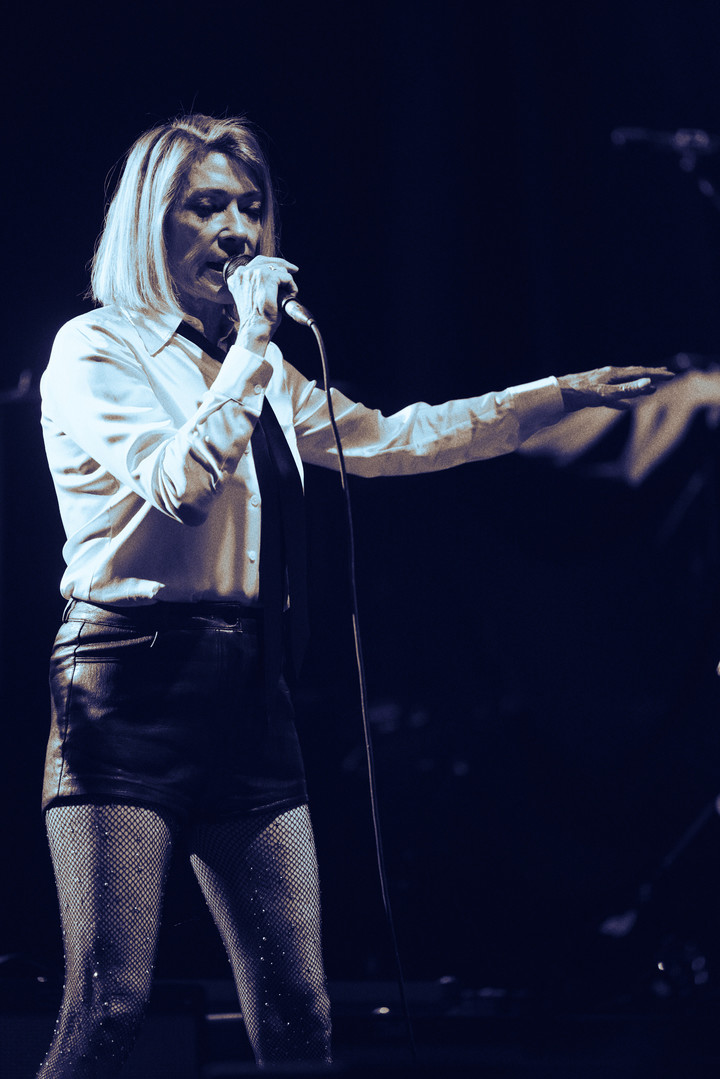 Kim Gordon, en el Complejo C Art Media. La ex Sonic Youth abrió una noche para el recuerdo. Foto: @dfentertainment