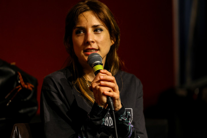 Presentación del libro de Paulina Flores con Camila Fabri. Foto: Cristina Sille.