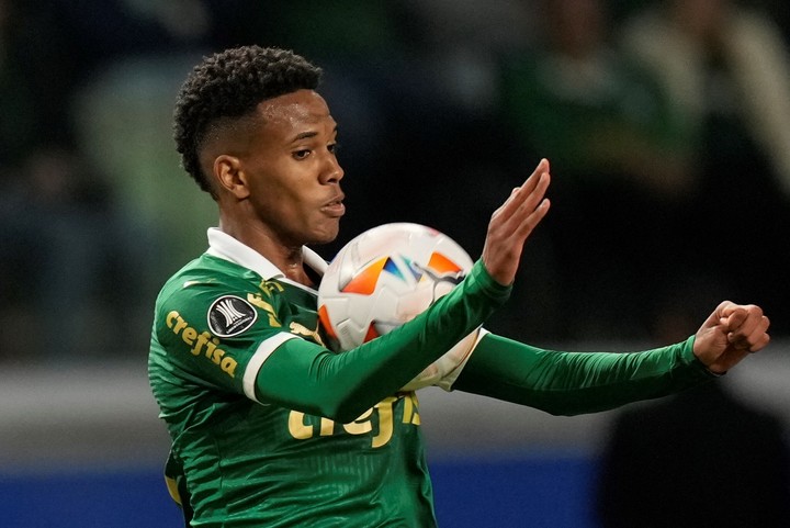 Estêvão Willian, presente y futuro del fútbol brasileño: desde julio jugará en el Chelsea. Foto: AP Photo / Andre Penner.
