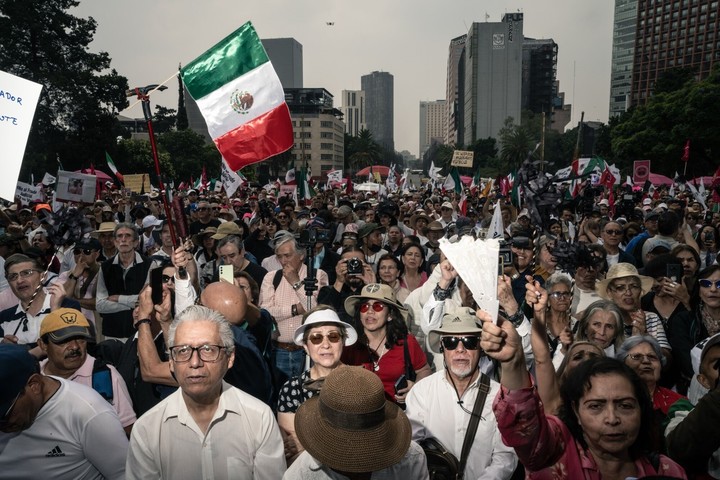 Una protesta contra la elección popular de los jueces, este domingo, en Ciudad de México. Foto: BLOOMBERG  