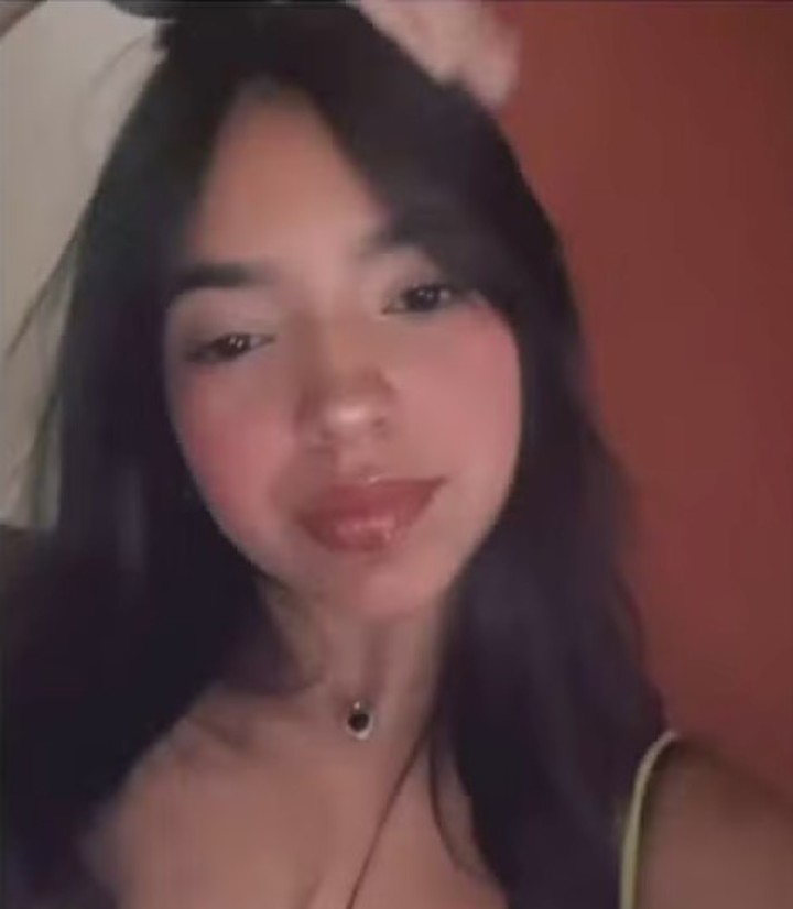Su amiga vio como se descomponía y no dijo ni hizo nada.