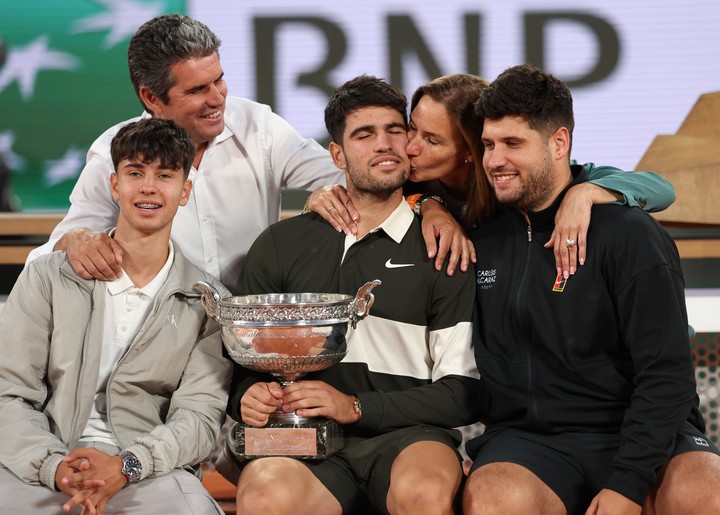 La familia del campeón Alcaraz. foto: EFE