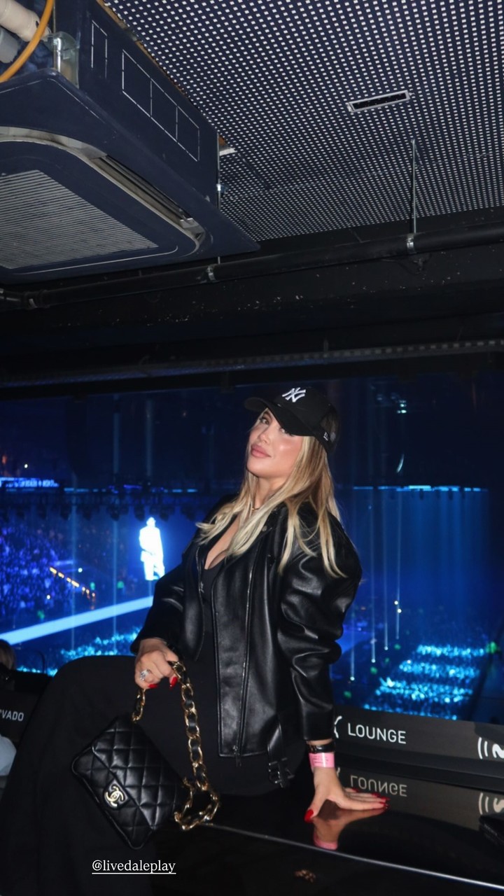 Wanda Nara disfrutó del show de Quevedo en el Movistar Arena. | Foto: Instagram