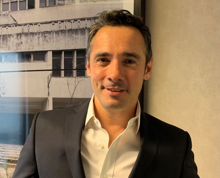 Carlos Spina, presidente de la Asociación de Empresarios de la Vivienda (AEV).